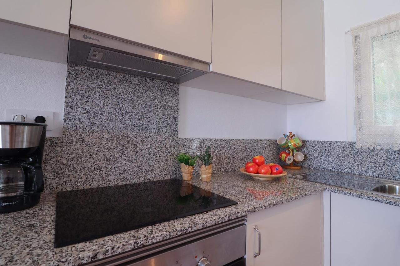 Belvedere, Family-Friendly, Nice, First-Line Apartment With Stunning Beach And Sea Views,Ac Arenal d'en Castell Eksteriør bilde